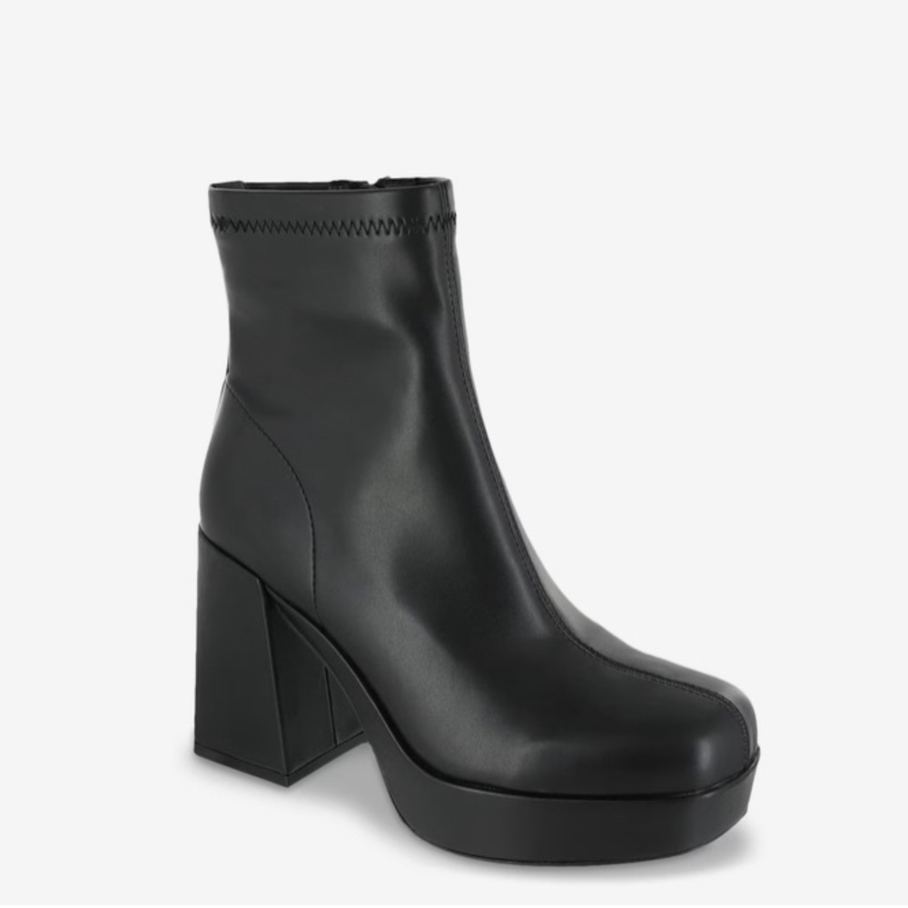 MIA Ilia Booties